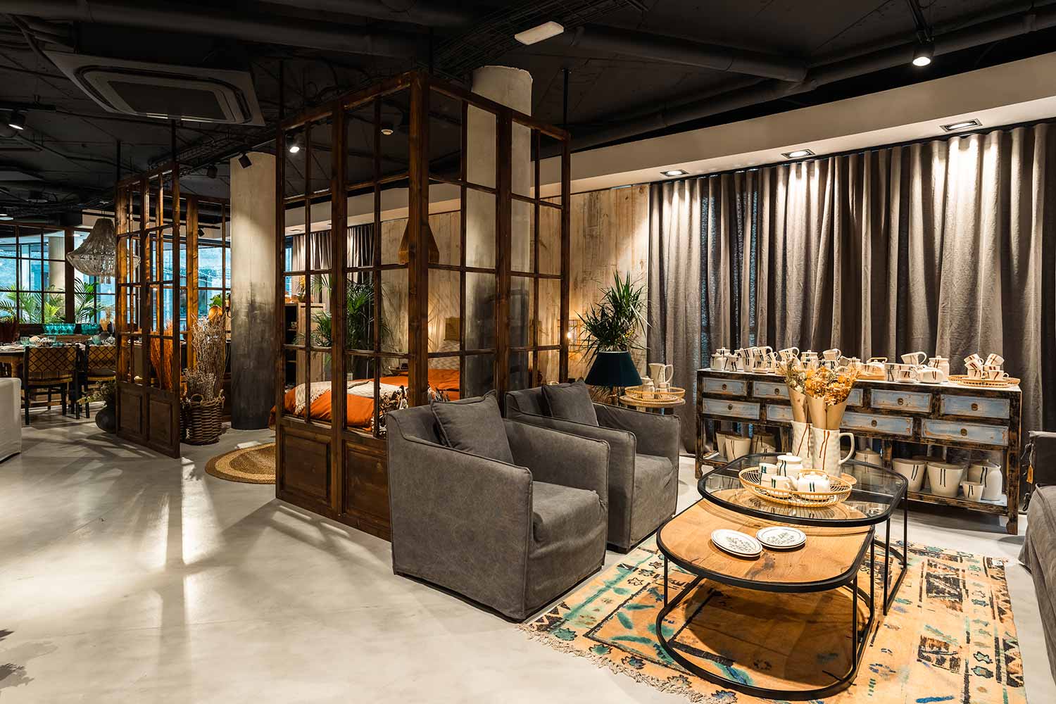 چیدمان استاندارد نمایش مبلمان