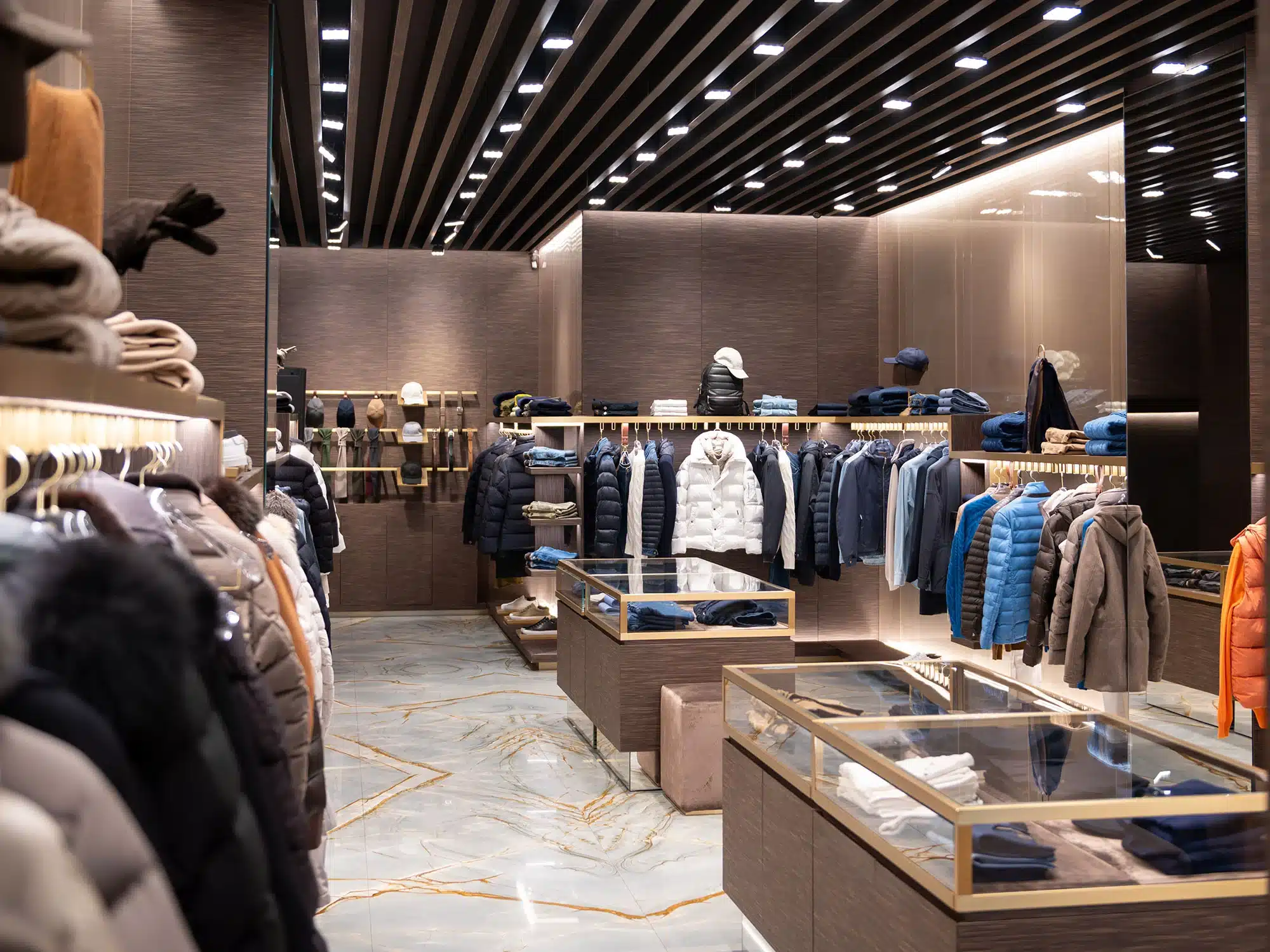 نمونه‌هایی از دکور موفق فروشگاه‌های مردانه